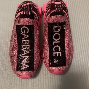 Dolce & gabana shoes size 38 or 7 us worn before read description